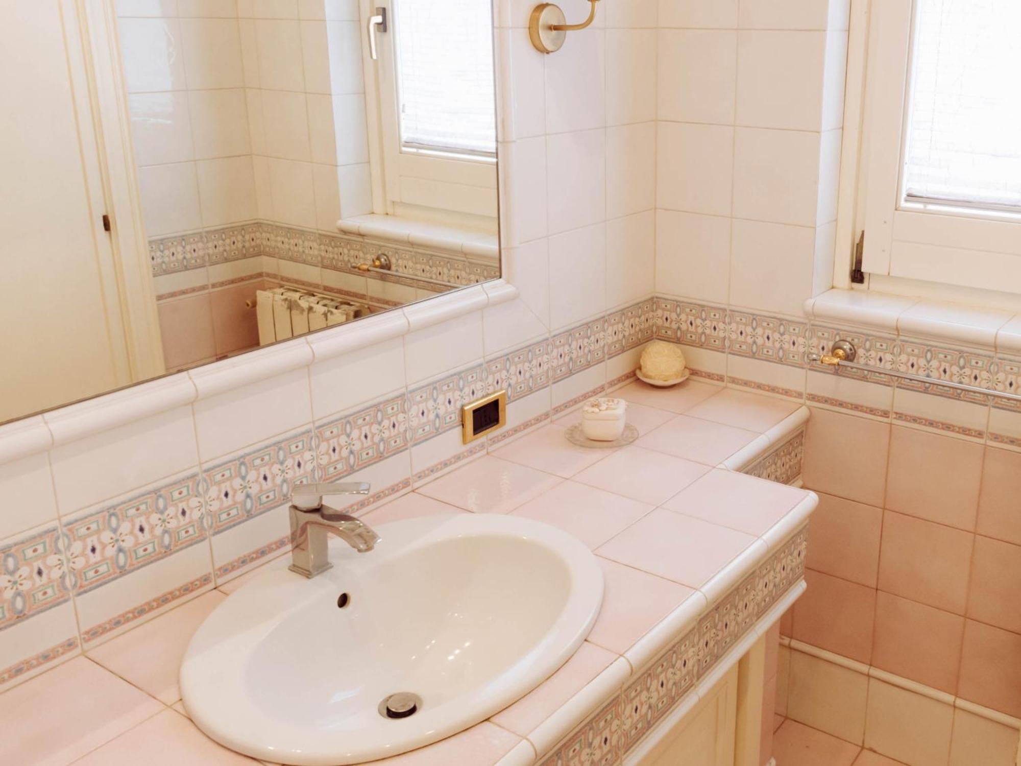 Diamond Apartment 卡斯泰拉马莱 外观 照片